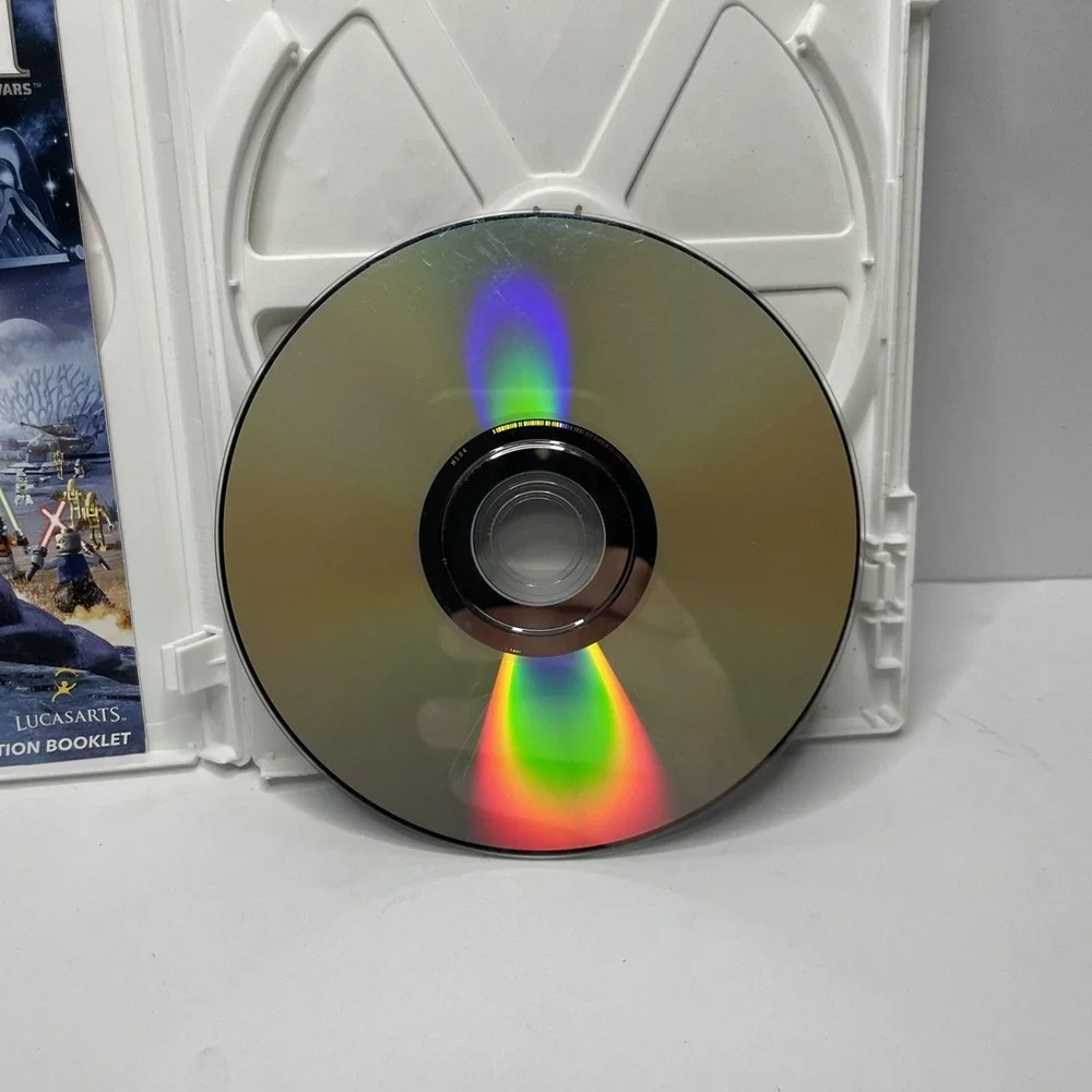 LEGO Star Wars III: The Clone Wars w/ Disc & Case Nintendo Wii E10+ NTSC-U/C